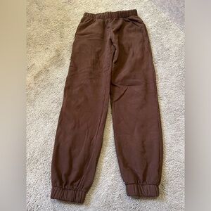 BRANDY MELVILLE (John Galt) Brown Rosa Sweatpants